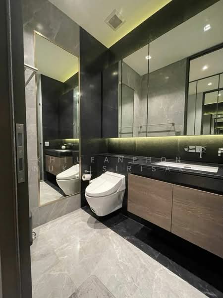 28 Chidlom, Bangkok, 28 Chit Lom Alley, Lumphini, Pathum Wan, Bangkok, 2 Bedrooms, 69 sqm, Condo For Rent, by Khlueanphon Nukulsirisak, 500277168 - DDproperty.com