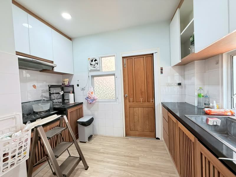 Baan Maneerin Park, Pathum Thani, Rangsit-Pathumthani Road, Ban Klang, Muang Pathum Thani, Pathum Thani, 3 Bedrooms, 204 sqm, Single Detached House For Sale, by Amara Phuttharat, 500277176 - DDproperty.com