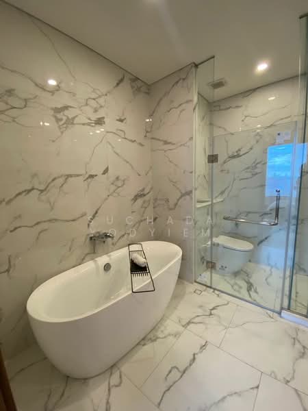 Landmark @MRTA Station, Bangkok, 397 Rama 9 Road, Bang Kapi, Huai Khwang, Bangkok, 3 Bedrooms, 276 sqm, Condo For Sale, by Suchada Yodyiem, 500277183 - DDproperty.com