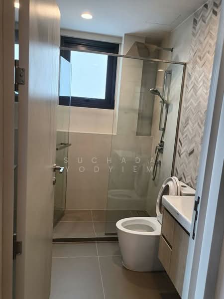 Oka Haus Sukhumvit 36, Bangkok, 3399 Rama 4 Road, Khong Tan, Khlong Toei, Bangkok, 2 Bedrooms, 50 sqm, Condo For Sale, by Suchada Yodyiem, 500277186 - DDproperty.com