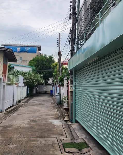 4-BR House, Bangkok, Din Daeng, Din Daeng, Bangkok, 4 Bedrooms, 392 sqm, Single Detached House For Sale, by Suchada Yodyiem, 500277194 - DDproperty.com
