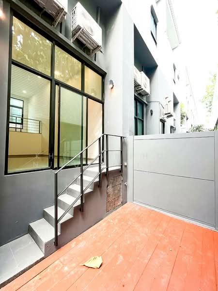 Arden Phatthanakan, Bangkok, Phatthanakan 20, Phatthanakan Road, Suan Luang, Suan Luang, Bangkok, 3 Bedrooms, 185 sqm, Townhouse For Sale, by Khlueanphon Nukulsirisak, 500277213 - DDproperty.com