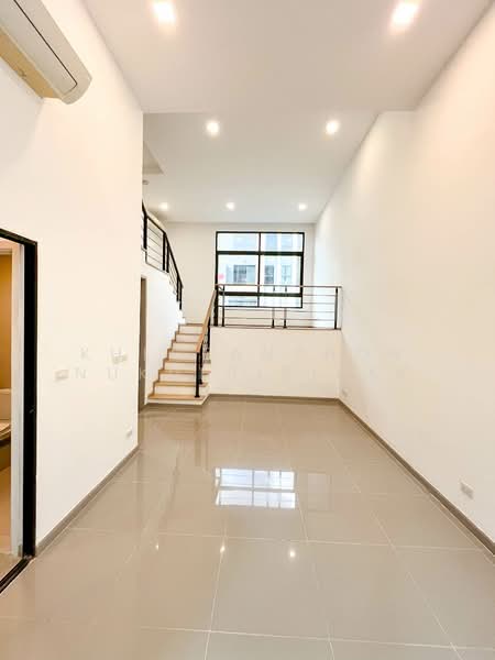 Arden Phatthanakan, Bangkok, Phatthanakan 20, Phatthanakan Road, Suan Luang, Suan Luang, Bangkok, 3 Bedrooms, 185 sqm, Townhouse For Sale, by Khlueanphon Nukulsirisak, 500277213 - DDproperty.com
