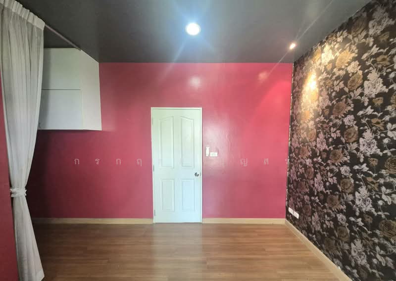 Baan Klang Muang The Royal Monaco Srinakarin-Pattanakarn, Bangkok, Rama 9 Road, Soi 43, Suan Luang, Suan Luang, Bangkok, 3 Bedrooms, 195 sqm, Townhouse For Sale, by กรกฤตย์ บุญสระ, 500277218 - DDproperty.com