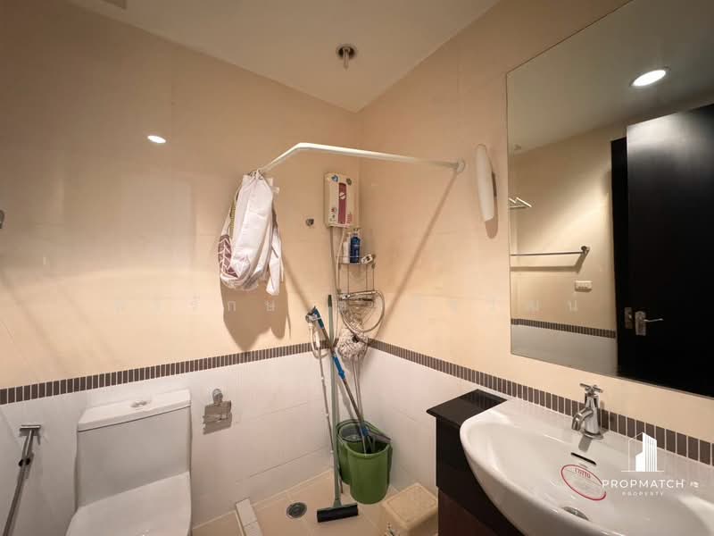 Baan Klang Krung Siam-Pathumwan, Bangkok, Petchburi Road, Thanon Phetchaburi, Ratchathewi, Bangkok, 2 Bedrooms, 67 sqm, Condo For Sale, by หริรักษ์ ตั้งติรวัฒน์, 500277247 - DDproperty.com