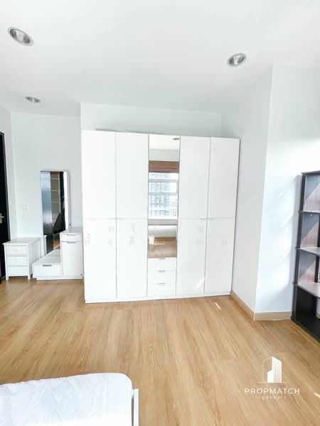 Baan Klang Krung Siam-Pathumwan, Bangkok, Petchburi Road, Thanon Phetchaburi, Ratchathewi, Bangkok, 1 Bedroom, 48 sqm, Condo For Sale, by หริรักษ์ ตั้งติรวัฒน์, 500277259 - DDproperty.com