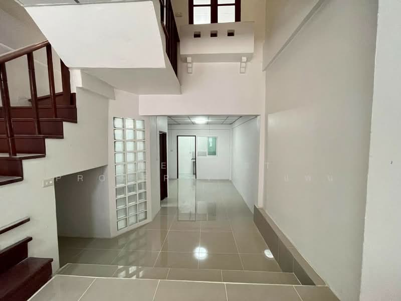 Nanthana Garden, Nonthaburi, Pak Kret, Pak Kret, Nonthaburi, 2 Bedrooms, 120 sqm, Townhouse For Sale, by The Best Property   แพน, 500277269 - DDproperty.com
