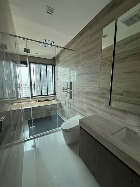 Q1 Sukhumvit, Bangkok, 1 Sukhumvit Road, Khlong Toei, Khlong Toei, Bangkok, 2 Bedrooms, 117 sqm, Condo For Rent, by Tarit Chinsomboon, 500277357 - DDproperty.com
