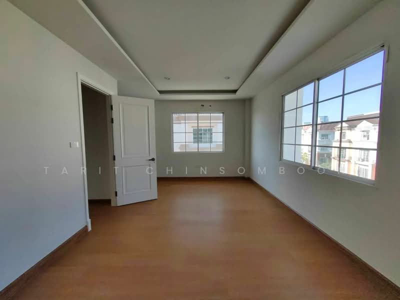 4-BR Townhouse, Bangkok, Bang Na Tai, Bang Na, Bangkok, 4 Bedrooms, 320 sqm, Townhouse For Rent, by Tarit Chinsomboon, 500277374 - DDproperty.com