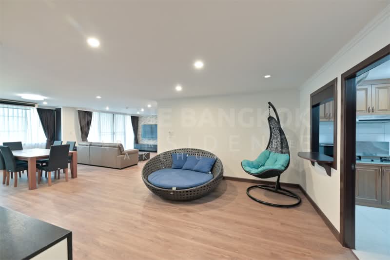 Acadamia Grand Tower, Bangkok, Soi Sukhumvit 43, Khlong Tan Nua, Watthana, Bangkok, 3 Bedrooms, 194 sqm, Condo For Sale, by Sirirut Havee Akehurst, 500277380 - DDproperty.com