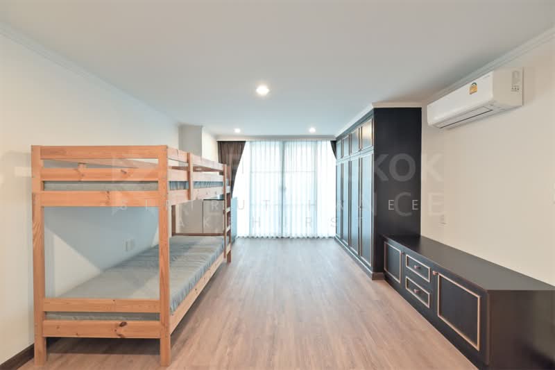 Acadamia Grand Tower, Bangkok, Soi Sukhumvit 43, Khlong Tan Nua, Watthana, Bangkok, 3 Bedrooms, 194 sqm, Condo For Sale, by Sirirut Havee Akehurst, 500277380 - DDproperty.com