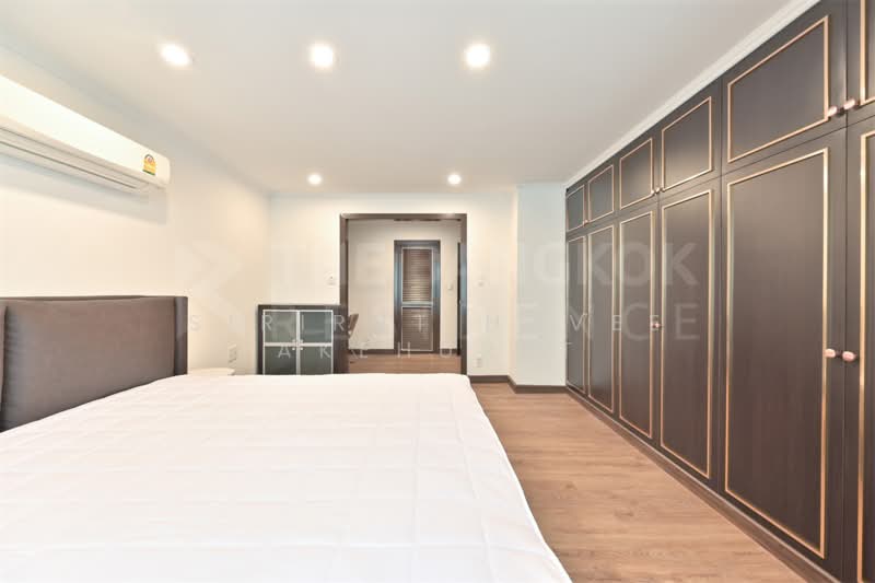 Acadamia Grand Tower : อคาเดเมีย แกรนด์ ทาวเวอร์, กรุงเทพ, ซอย สุขุมวิท 43, คลองตันเหนือ, วัฒนา, กรุงเทพ, 194 ตร.ม., คอนโด ขาย, โดย Sirirut Havee Akehurst, 500277380 - DDproperty.com