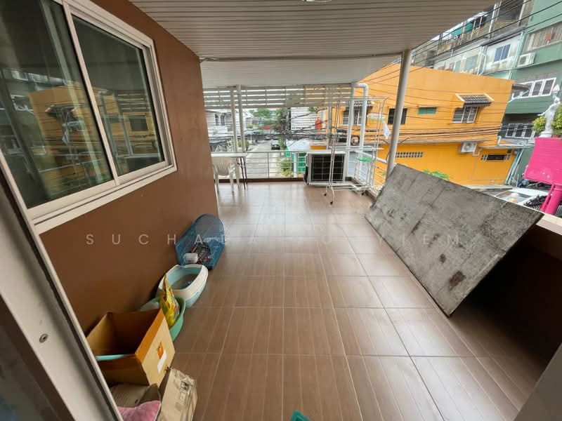 For Sale - 4-BR Townhouse, Bangkok