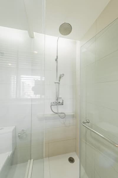 Siri At Sukhumvit, Bangkok, 902 Sukhumvit Road, Phra Kanong, Khlong Toei, Bangkok, 1 Bedroom, 52 sqm, Condo For Sale, by Chatchaya Sa-Nguanklang, 500277432 - DDproperty.com