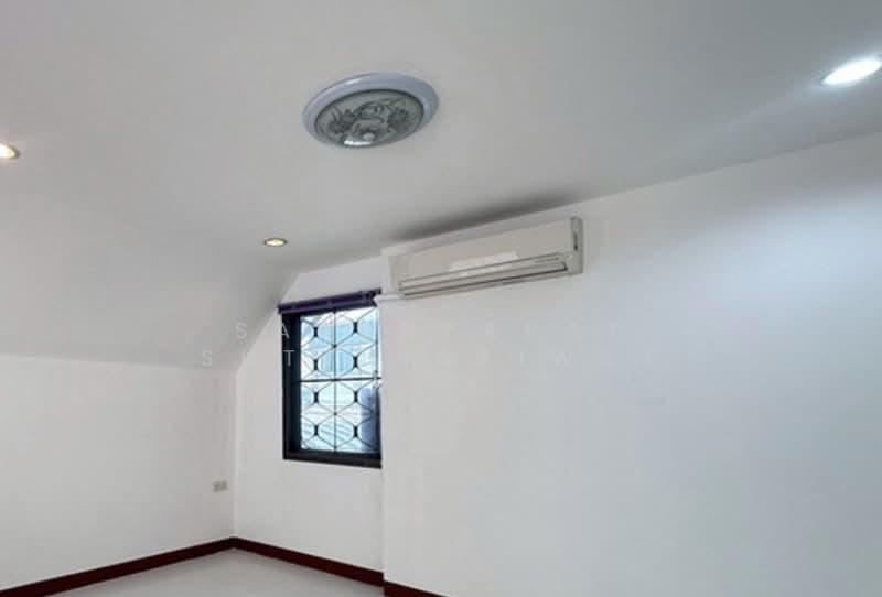 undefined, Bangkok, Anusaowari, Bang Khen, Bangkok, 5 Bedrooms, 235 sqm, Townhouse For Sale, by Sarunyarat Sutthiapiwat, 500277442 - DDproperty.com