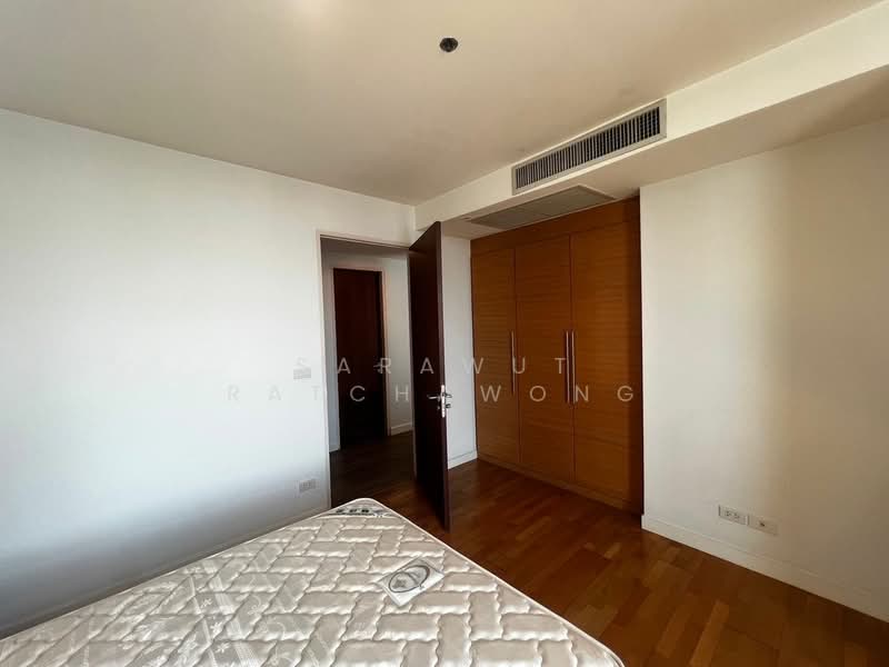 Urbana Sathorn, Bangkok, 55 South Sathorn Road, Thung Maha Mek, Sathon, Bangkok, 2 Bedrooms, 130 sqm, Condo For Sale, by Sarawut Ratchawong, 500277488 - DDproperty.com