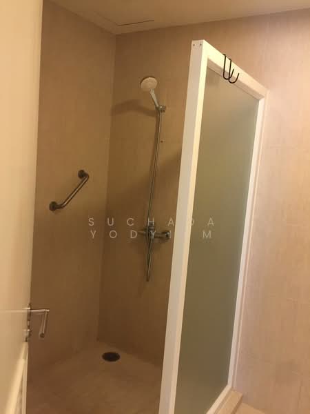 The Clover Thonglor Residence, Bangkok, Soi Sukhumvit 55, Khlong Tan Nua, Watthana, Bangkok, 1 Bedroom, 43 sqm, Condo For Sale, by Suchada Yodyiem, 500277503 - DDproperty.com