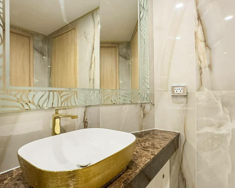Copacabana Beach Jomtien, Chon Buri (Pattaya), Jomtien Sai Song Rd, Nong Pru, Bang Lamung (Pattaya), Chon Buri (Pattaya), 1 Bedroom, 80 sqm, Condo For Sale, by Arthittaya Chochorkaew, 500277515 - DDproperty.com