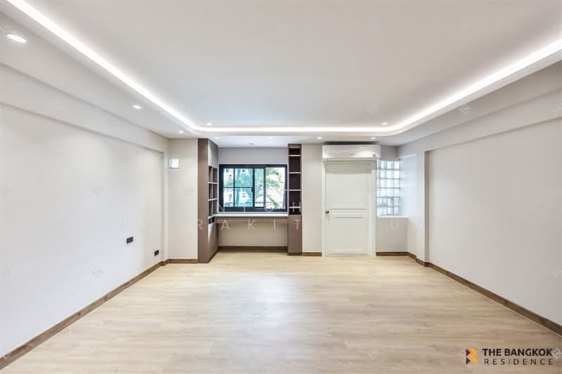 ให้เช่า - Regent 71 Place : รีเจนท์ 71 เพลส, กรุงเทพ