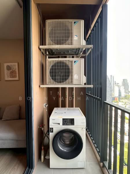 Oka Haus Sukhumvit 36, Bangkok, 3399 Rama 4 Road, Khong Tan, Khlong Toei, Bangkok, 1 Bedroom, 35 sqm, Condo For Rent, by Kitnipat Boonyadhammakul, 500277524 - DDproperty.com