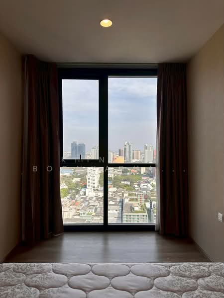 Oka Haus Sukhumvit 36, Bangkok, 3399 Rama 4 Road, Khong Tan, Khlong Toei, Bangkok, 1 Bedroom, 35 sqm, Condo For Rent, by Kitnipat Boonyadhammakul, 500277524 - DDproperty.com