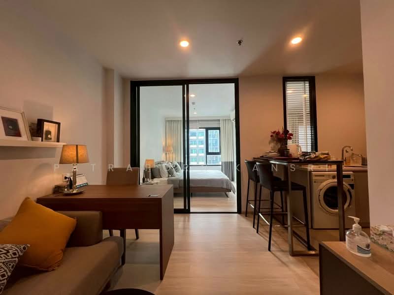 Life Asoke, Bangkok, Asoke-Dindang Road, Bang Kapi, Huai Khwang, Bangkok, 1 Bedroom, 36 sqm, Condo For Rent, by Patraporn Kansri, 500277607 - DDproperty.com