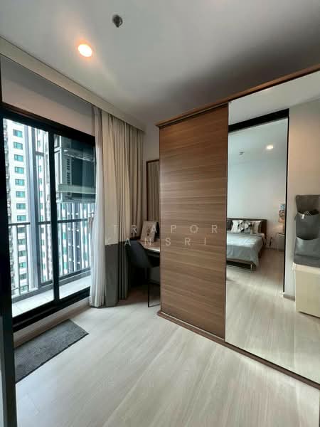 Life Asoke, Bangkok, Asoke-Dindang Road, Bang Kapi, Huai Khwang, Bangkok, 1 Bedroom, 36 sqm, Condo For Rent, by Patraporn Kansri, 500277607 - DDproperty.com