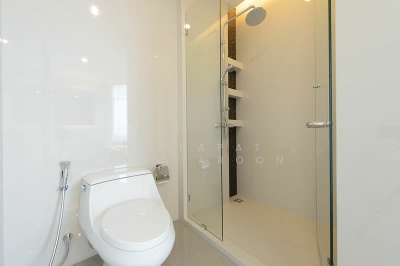 Menam Residences, Bangkok, 2088 Charoenkrung Road, Wat Prayakrai, Bang Kho Laem, Bangkok, 3 Bedrooms, 121 sqm, Condo For Sale, by Teerapat Utha-aroon, 500277611 - DDproperty.com