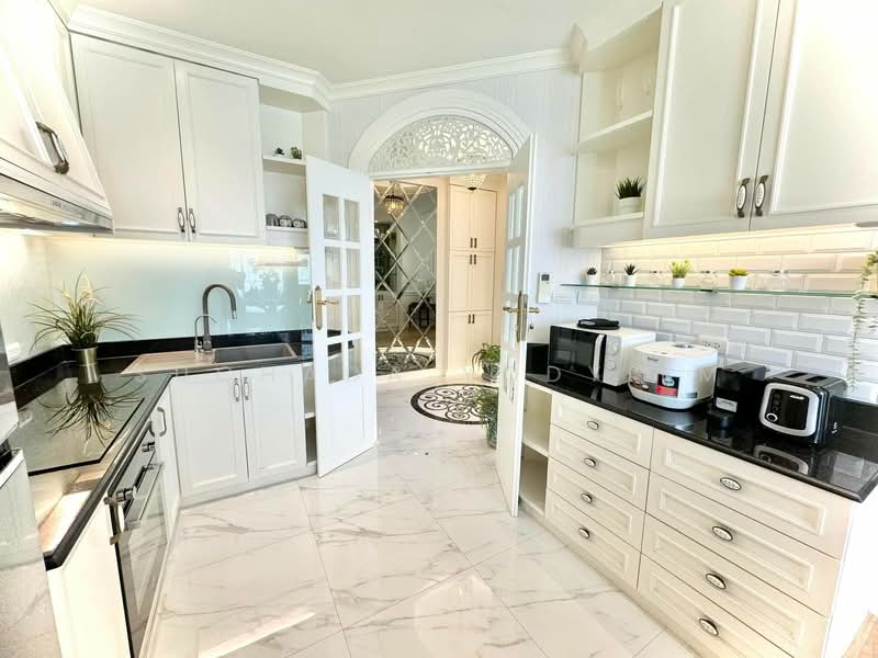 Park Origin Phrom Phong (Park 24), Bangkok, 68 Soi Sukhumvit 24, Khong Tan, Khlong Toei, Bangkok, 2 Bedrooms, 96 sqm, Condo For Sale, by Suchada Yodyiem, 500277646 - DDproperty.com