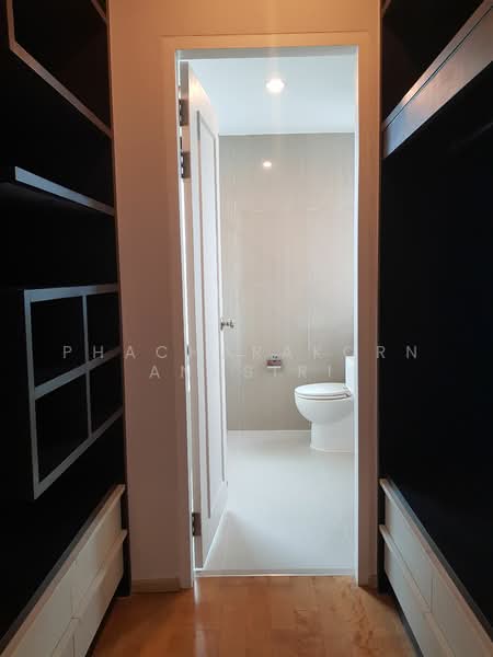 Villa Asoke, Bangkok, 1588 New Petchburi Road, Makkasan, Ratchathewi, Bangkok, 2 Bedrooms, 81 sqm, Condo For Rent, by Phacharakorn Anusiri, 500277700 - DDproperty.com