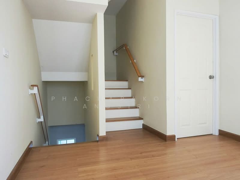 Golden Town Ladprao-Kaset Nawamin, Bangkok, Chorake Bua, Lat Phrao, Bangkok, 5 Bedrooms, 187 sqm, Single Detached House For Sale, by Phacharakorn Anusiri, 500277710 - DDproperty.com