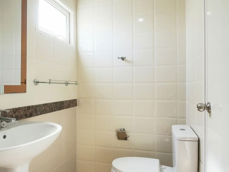 Golden Town Ladprao-Kaset Nawamin, Bangkok, Chorake Bua, Lat Phrao, Bangkok, 5 Bedrooms, 187 sqm, Single Detached House For Sale, by Phacharakorn Anusiri, 500277710 - DDproperty.com