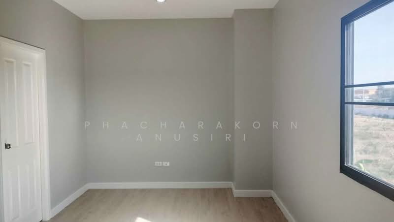 undefined, Bangkok, Saphan Sung, Saphan Sung, Bangkok, 3 Bedrooms, 205 sqm, Townhouse For Sale, by Phacharakorn Anusiri, 500277718 - DDproperty.com