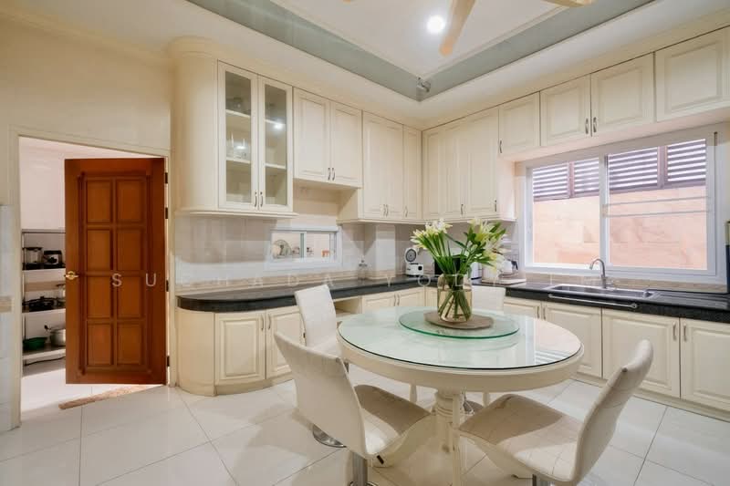 undefined, Bangkok, Bang Lam Phu Lang, Khlong San, Bangkok, 6 Bedrooms, 557 sqm, Single Detached House For Sale, by Suchada Yodyiem, 500277725 - DDproperty.com