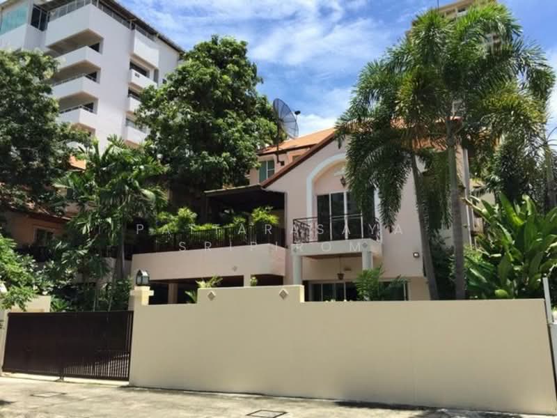 4-BR House, Bangkok, Khlong Tan Nua, Watthana, Bangkok, 4 Bedrooms, 400 sqm, Single Detached House For Rent, by Pattarasaya Sripirom, 500277728 - DDproperty.com
