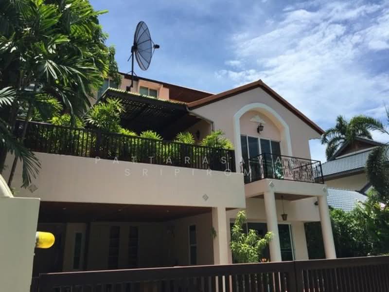 4-BR House, Bangkok, Khlong Tan Nua, Watthana, Bangkok, 4 Bedrooms, 400 sqm, Single Detached House For Rent, by Pattarasaya Sripirom, 500277728 - DDproperty.com