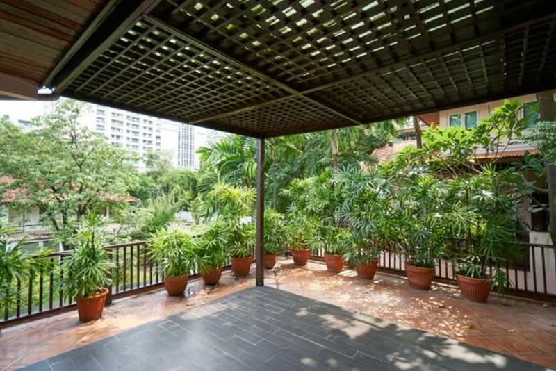 บ้าน 4-ห้องนอน, กรุงเทพ, คลองตันเหนือ, วัฒนา, กรุงเทพ, 400 ตร.ม., บ้านเดี่ยว ให้เช่า, โดย Pattarasaya Sripirom, 500277728 - DDproperty.com