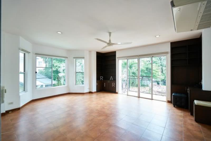 บ้าน 4-ห้องนอน, กรุงเทพ, คลองตันเหนือ, วัฒนา, กรุงเทพ, 400 ตร.ม., บ้านเดี่ยว ให้เช่า, โดย Pattarasaya Sripirom, 500277728 - DDproperty.com