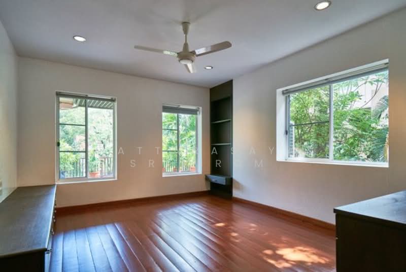 บ้าน 4-ห้องนอน, กรุงเทพ, คลองตันเหนือ, วัฒนา, กรุงเทพ, 400 ตร.ม., บ้านเดี่ยว ให้เช่า, โดย Pattarasaya Sripirom, 500277728 - DDproperty.com