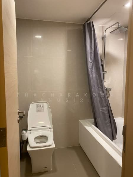 Liv @ 49, Bangkok, 9 Sukhumvit 49 Rd, Khlong Tan Nua, Watthana, Bangkok, 1 Bedroom, 40 sqm, Condo For Rent, by Phacharakorn Anusiri, 500277748 - DDproperty.com