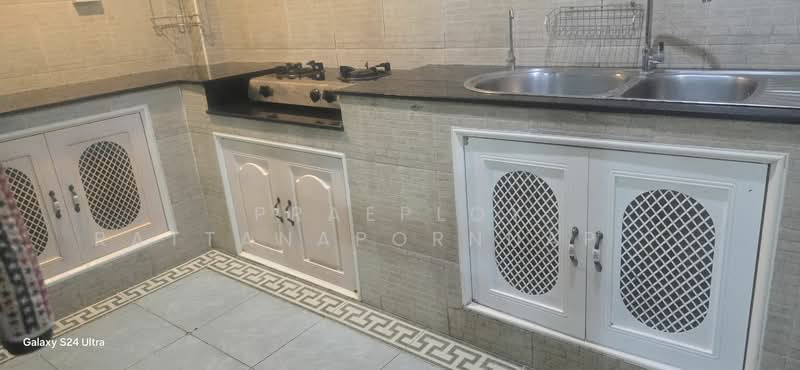 For Rent - Maneeya Ville, Bangkok