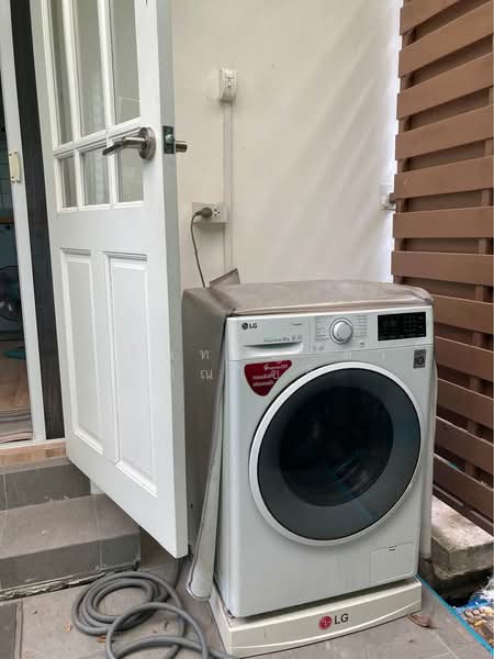 Mantana Onnut-Wongwaen, Bangkok, Sukhaphiban 2 Road, Dok Mai, Prawet, Bangkok, 3 Bedrooms, 200 sqm, Single Detached House For Rent, by ปรินทร์ญาดา ชิณโชติ, 500277768 - DDproperty.com