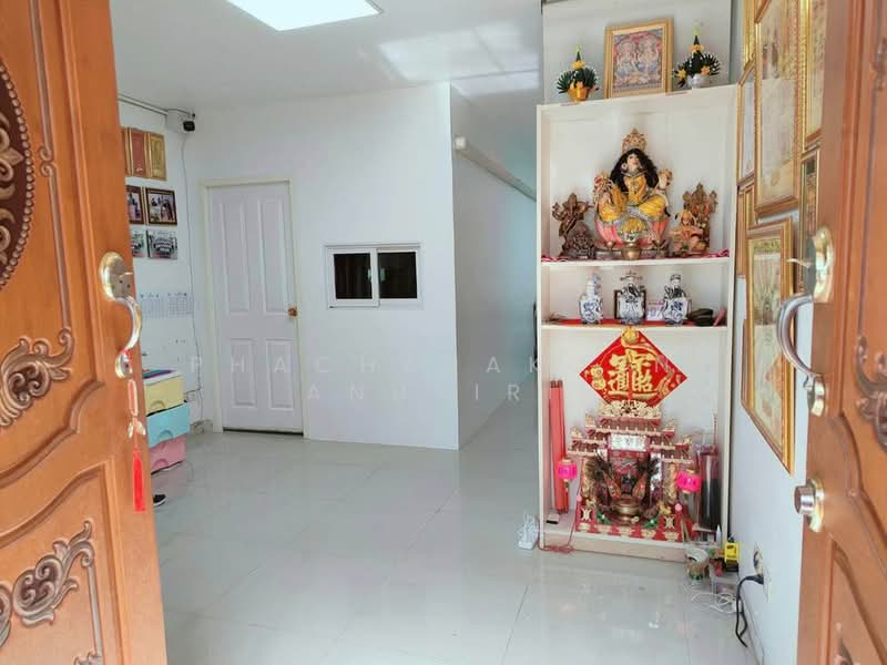 3-BR Townhouse, Bangkok, Suan Luang, Suan Luang, Bangkok, 3 Bedrooms, 263 sqm, Townhouse For Sale, by Phacharakorn Anusiri, 500277770 - DDproperty.com