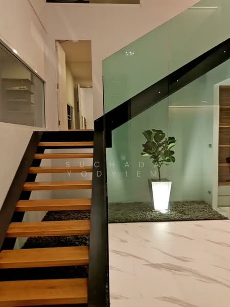 Prompak Gardens Condominium, Bangkok, Sukhumvit, Khlongtoei Nua, Watthana, Bangkok, 3 Bedrooms, 650 sqm, Condo For Sale, by Suchada Yodyiem, 500277829 - DDproperty.com