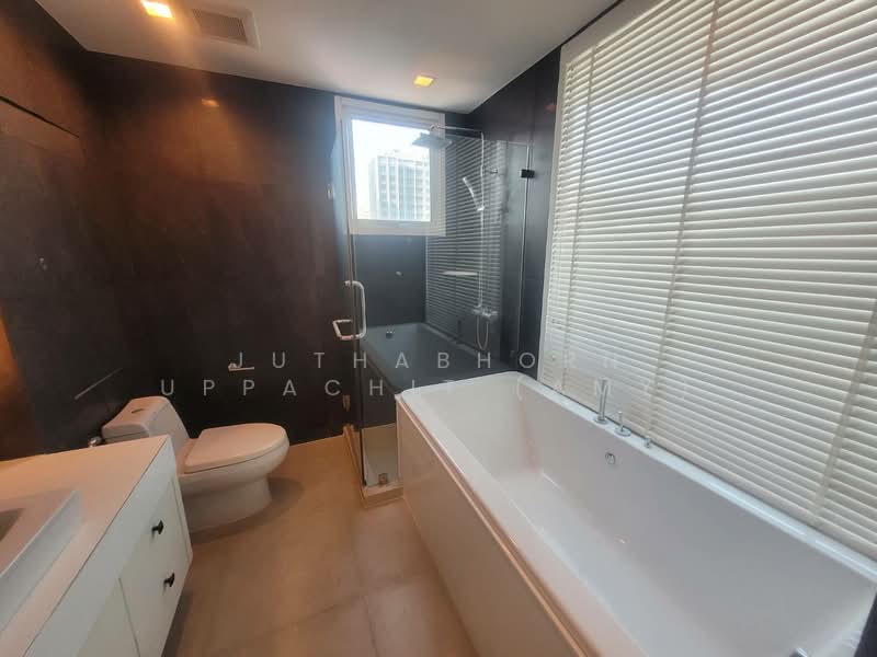 Ideal 24, Bangkok, 85 Sukhumvit 24 Alley, Khong Tan, Khlong Toei, Bangkok, 4 Bedrooms, 327 sqm, Condo For Rent, by Juthabhorn Uppachit (Amy), 500277851 - DDproperty.com