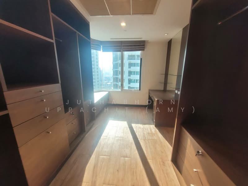 Ideal 24, Bangkok, 85 Sukhumvit 24 Alley, Khong Tan, Khlong Toei, Bangkok, 4 Bedrooms, 327 sqm, Condo For Rent, by Juthabhorn Uppachit (Amy), 500277851 - DDproperty.com