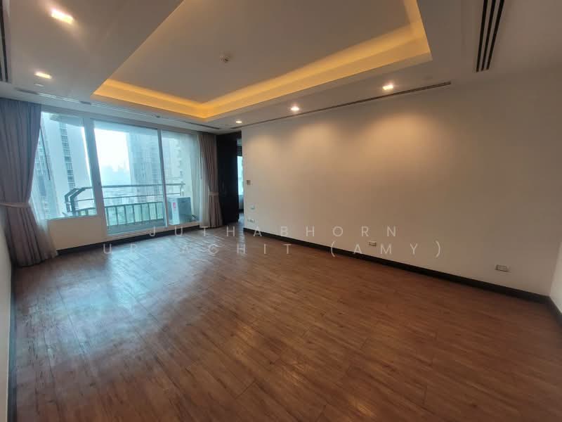 Ideal 24, Bangkok, 85 Sukhumvit 24 Alley, Khong Tan, Khlong Toei, Bangkok, 4 Bedrooms, 327 sqm, Condo For Rent, by Juthabhorn Uppachit (Amy), 500277851 - DDproperty.com