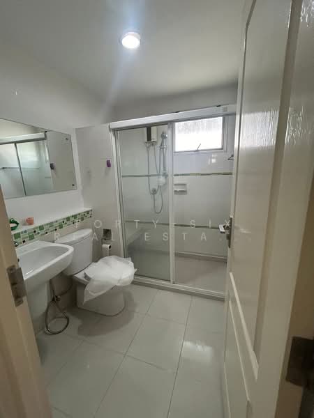 For rent บ้านสีวลี บางนาตราด, สมุทรปราการ, บางโฉลง, บางพลี, สมุทรปราการ, 200 ตร.ม., บ้านเดี่ยว ให้เช่า, โดย Forty-Six Real Estate Group, 500277873 - DDproperty.com
