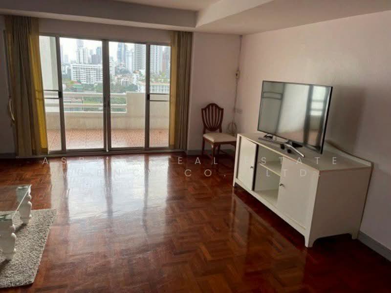 Regent On The Park 3, Bangkok, 185 Soi Sukhumvit 39 Sukhumvit Road, Khlong Tan Nua, Watthana, Bangkok, 3 Bedrooms, 242 sqm, Condo For Sale, by Aspire Real Estate Agency Co., Ltd., 500277878 - DDproperty.com