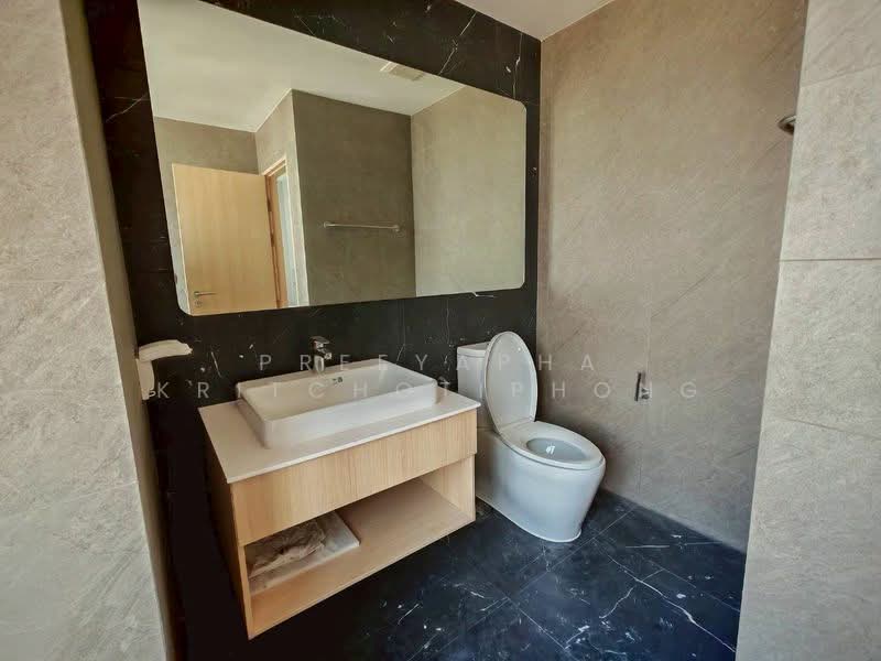 Skyrise Avenue Sukhumvit 64, Bangkok, 3 Soi Sukhumvit 64, Bang Chak, Phra Khanong, Bangkok, 2 Bedrooms, 55 sqm, Condo For Rent, by Preeyapha Kritchotiphong, 500277888 - DDproperty.com